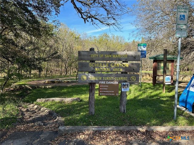 1419 Alamo Street B, San Marcos, TX 78666