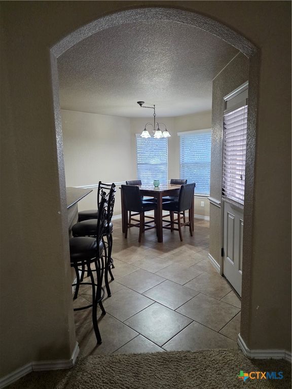 Image 18 of property listing at 707 Brooklyn Kay Drive, Killeen, TX 76542