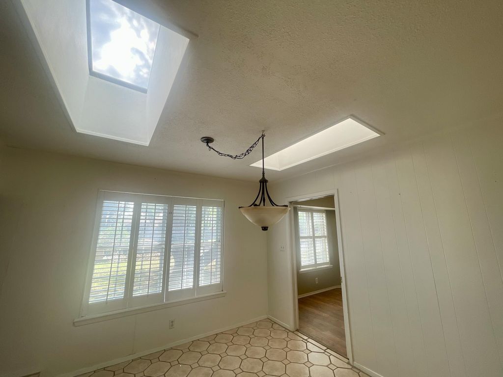 Image 10 of property listing at 2930 Sierra Circle, San Angelo, TX 76904