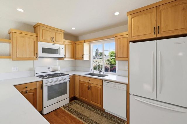 478 Vivienne Drive, Watsonville, CA 95076