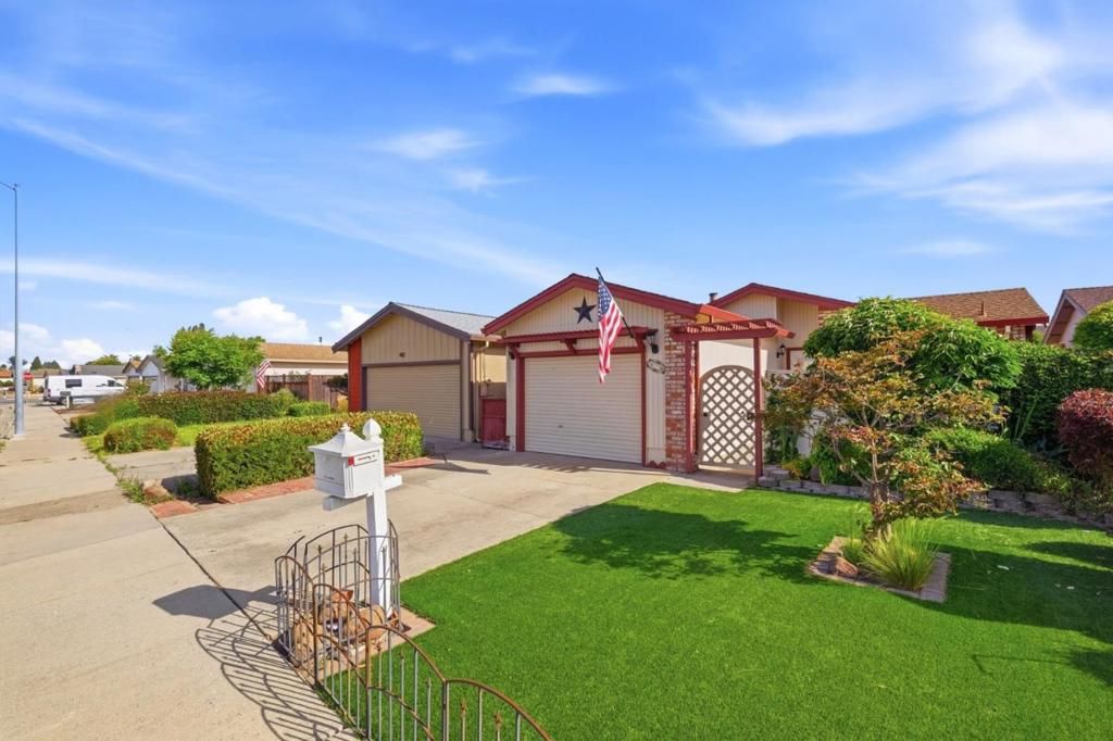478 Vivienne Drive, Watsonville, CA 95076