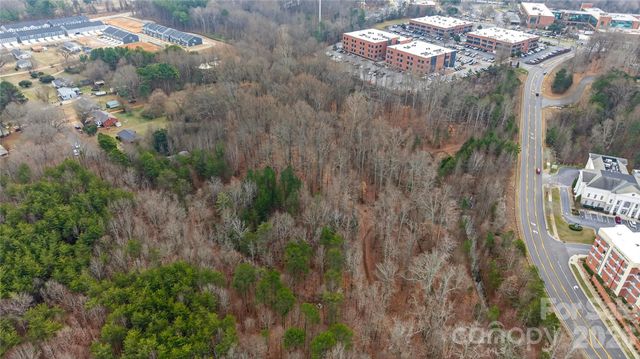 151 Crossrail Road, Mooresville, NC 28115