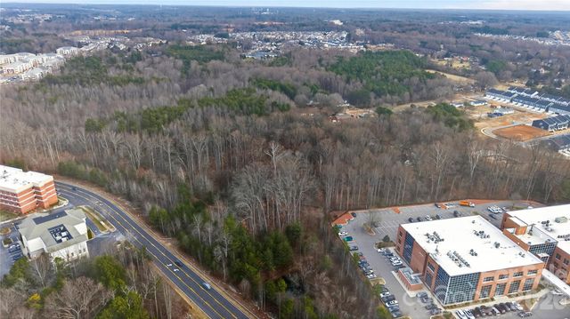 151 Crossrail Road, Mooresville, NC 28115