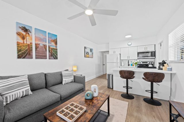 310 NE 6TH Street 2, Hallandale Beach, FL 33009