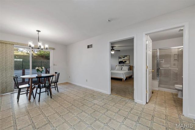 3559 Pearson Pointe Court, St Louis, MO 63129