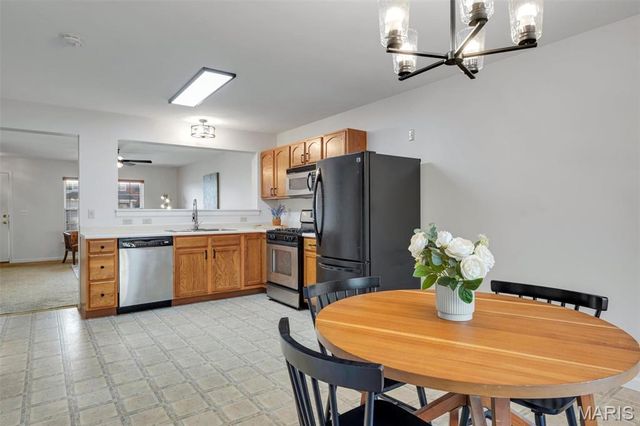 3559 Pearson Pointe Court, St Louis, MO 63129