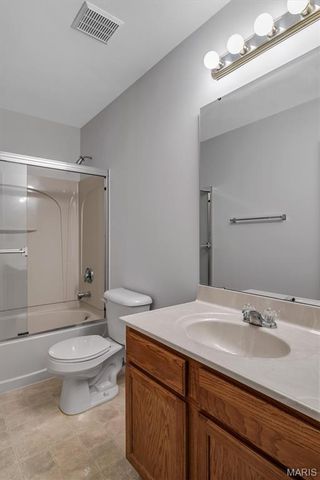 3559 Pearson Pointe Court, St Louis, MO 63129