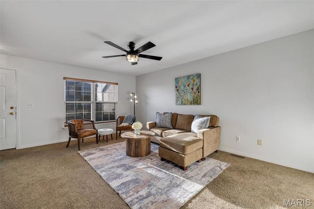 3559 Pearson Pointe Court, St Louis, MO 63129