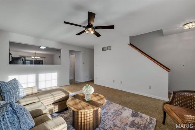 3559 Pearson Pointe Court, St Louis, MO 63129