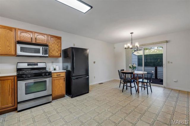 3559 Pearson Pointe Court, St Louis, MO 63129