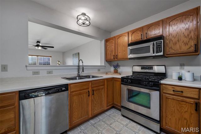 3559 Pearson Pointe Court, St Louis, MO 63129