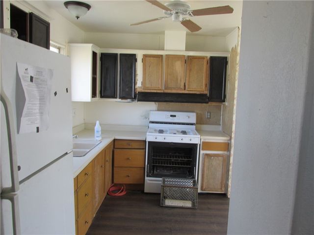 3024 Carver Avenue, Kingman, AZ 86409