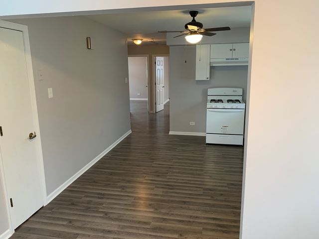 824 S 13th Avenue, Maywood, IL 60153