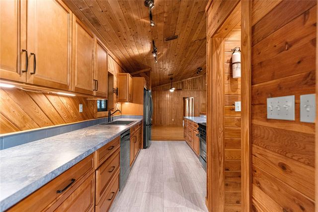 9145 NW 193 STREET, Micanopy, FL 32667