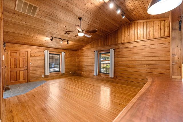 9145 NW 193 STREET, Micanopy, FL 32667