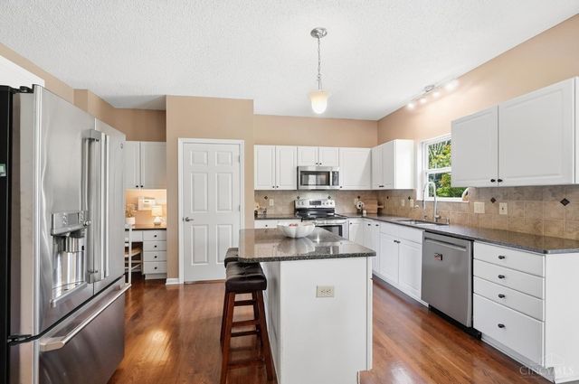 5292 Greenhouse Drive, Mason, OH 45040