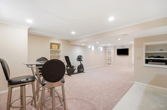 5292 Greenhouse Drive, Mason, OH 45040