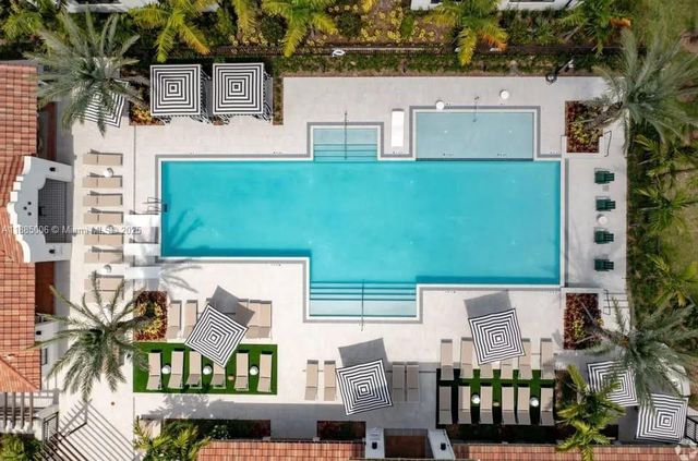 8894 NW 44 St 6-114, Sunrise, FL 33351