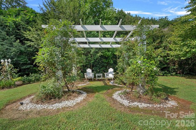 127 Celeste Estates Road, Statesville, NC 28677