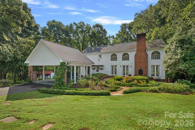 127 Celeste Estates Road, Statesville, NC 28677