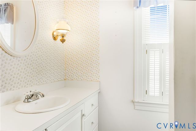 192 Morattico Rd, Lancaster, VA 22503