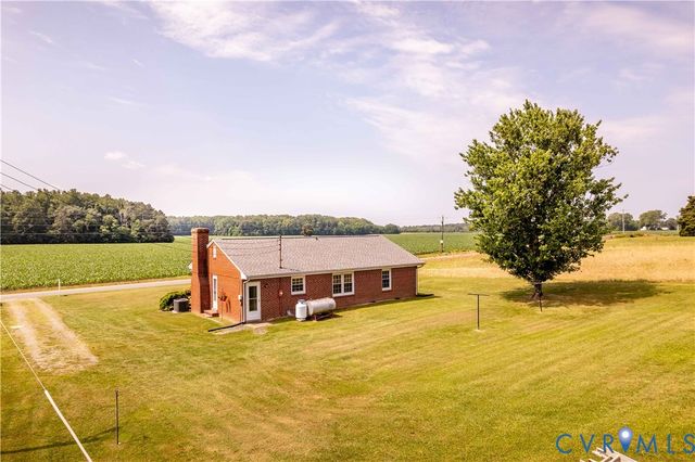 192 Morattico Rd, Lancaster, VA 22503