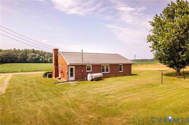 192 Morattico Rd, Lancaster, VA 22503