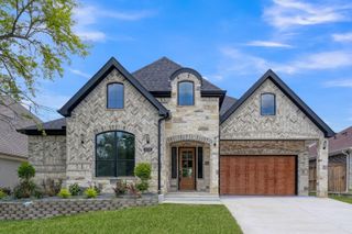 110 Bermuda Circle, Montgomery, TX 77356