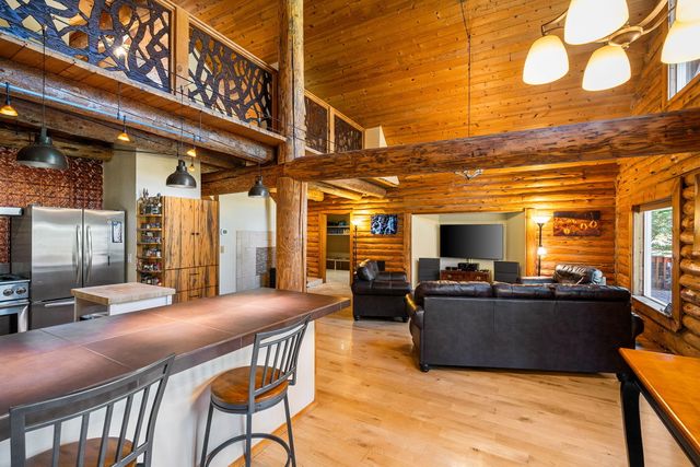 19078 Choctaw Road, Bend, OR 97702