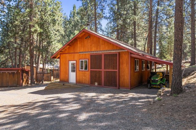 19078 Choctaw Road, Bend, OR 97702