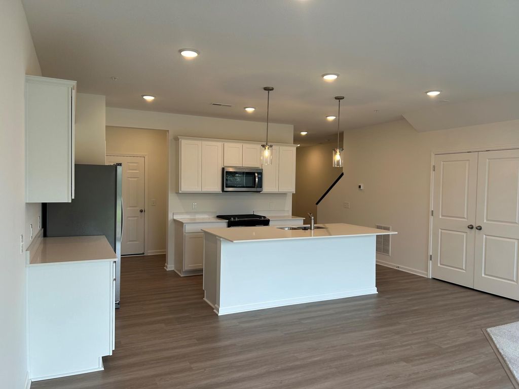 14417 103rd Place N, Maple Grove, MN 55369