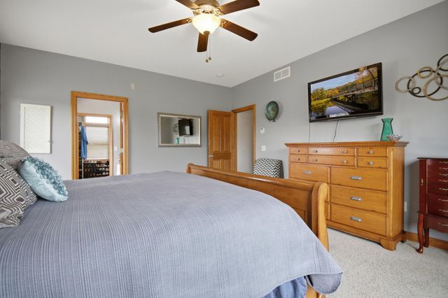 1618 27th Street NW, Austin, MN 55912