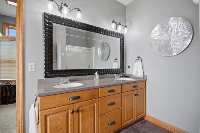 1618 27th Street NW, Austin, MN 55912