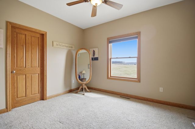 1618 27th Street NW, Austin, MN 55912