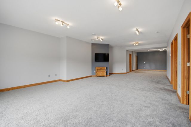 1618 27th Street NW, Austin, MN 55912