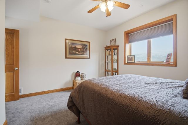 1618 27th Street NW, Austin, MN 55912