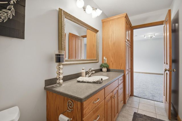 1618 27th Street NW, Austin, MN 55912