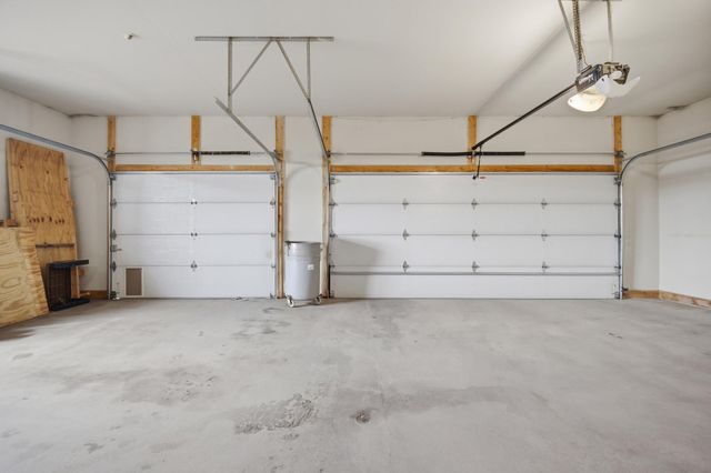1618 27th Street NW, Austin, MN 55912