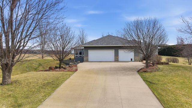 1618 27th Street NW, Austin, MN 55912