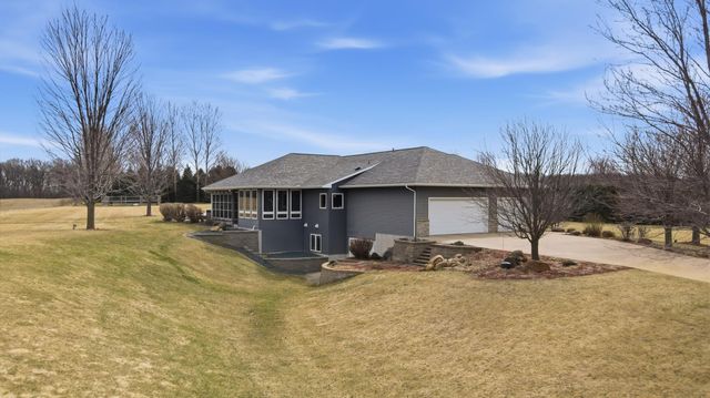 1618 27th Street NW, Austin, MN 55912
