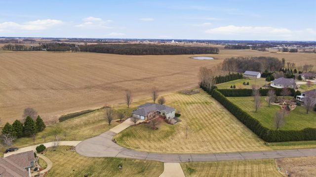1618 27th Street NW, Austin, MN 55912