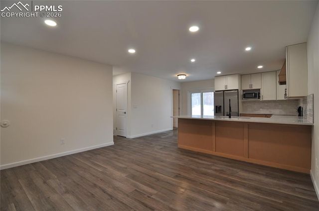 995 Oakwood Drive, Castle Rock, CO 80104