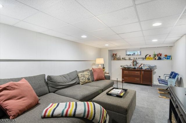 80 Hillcrest Ave, Morris Twp., NJ 07960