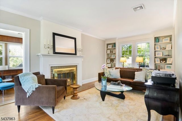 80 Hillcrest Ave, Morris Twp., NJ 07960