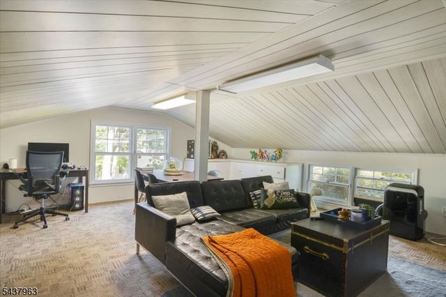 80 Hillcrest Ave, Morris Twp., NJ 07960