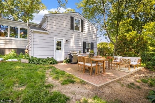 80 Hillcrest Ave, Morris Twp., NJ 07960