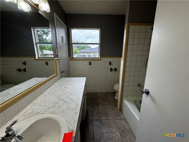 705 Kate Street, Copperas Cove, TX 76522