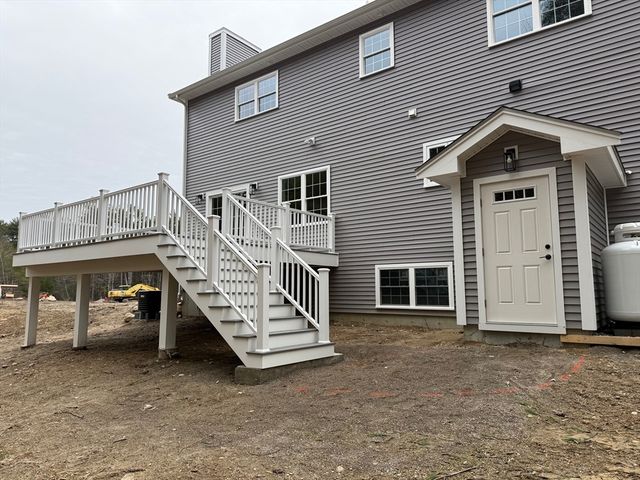 79 Park Dr., Acushnet, MA 02743