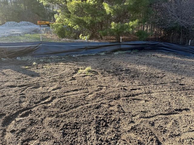 79 Park Dr., Acushnet, MA 02743