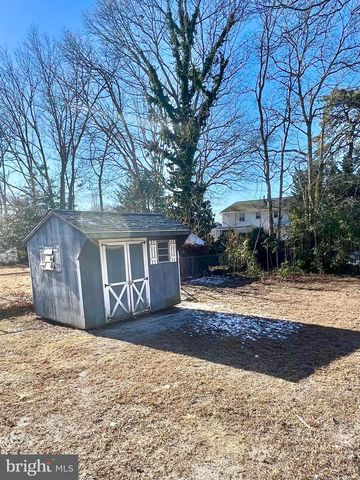 10 FRANKLIN DR, Somers Point, NJ 08244